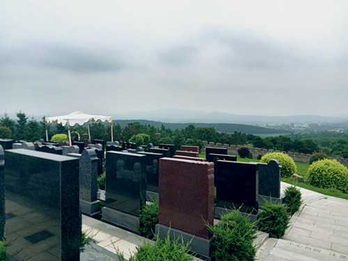 沈阳龙生墓园