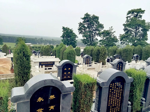 沈阳龙生墓园